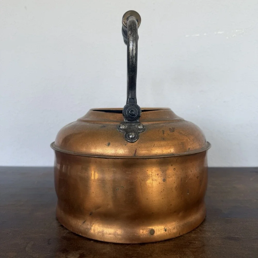 Antique Hammered Copper‎ Tea Kettle Wood Handle Ornate Lid Vintage Large
